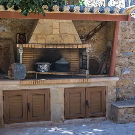 Дом отдыха Stone House Messinia *